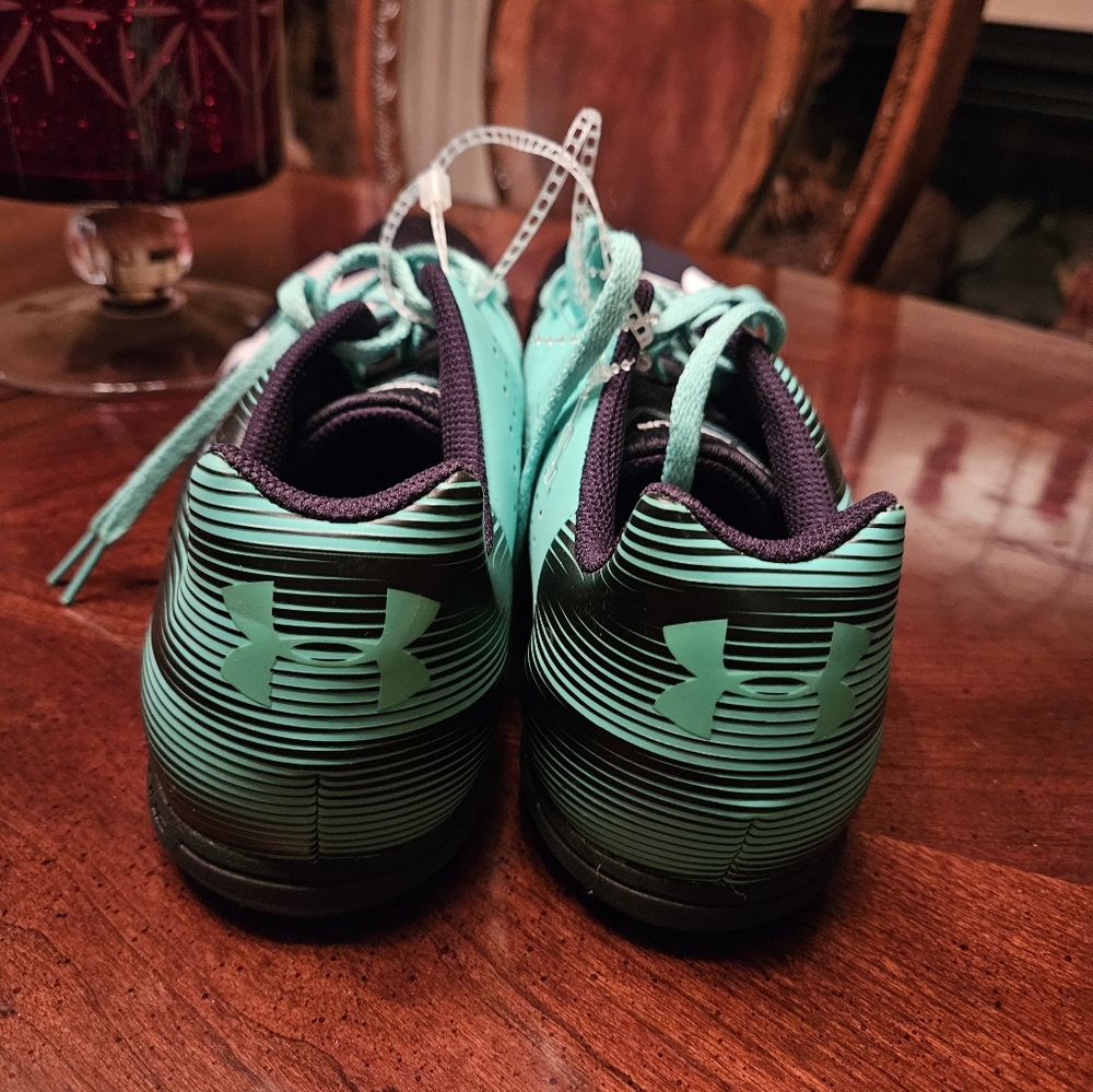 Under Armour Kick Distance Racing Shoe - Picture 4 of 8